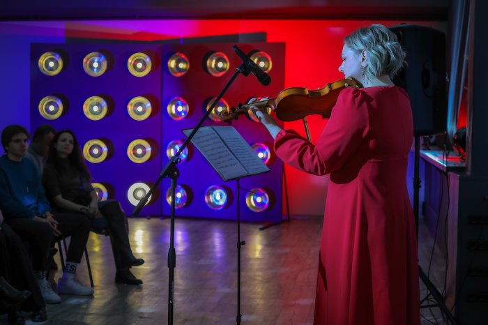 Музыкальный Вечер: Мелодии Души от сотрудника компании Ольги Бобровой